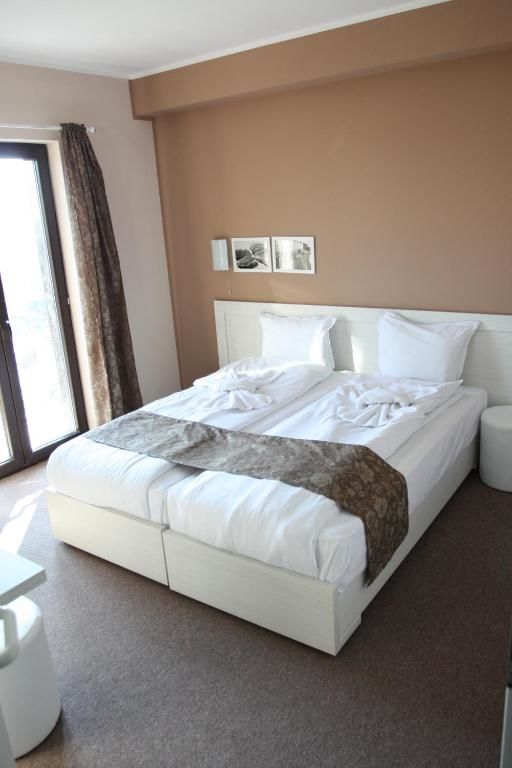 Отель Milano Hotel Бургас
