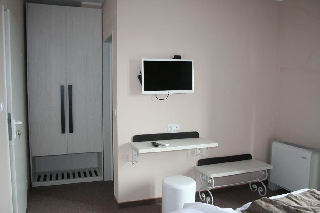 Отель Milano Hotel Бургас
