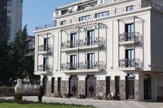 Отель Milano Hotel Бургас-0